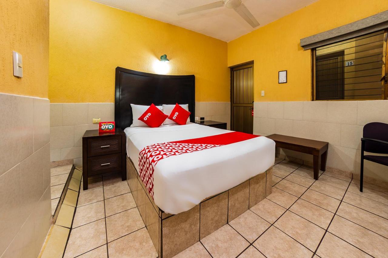 Hotel San Marcos لوس موتشيس المظهر الخارجي الصورة
